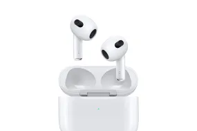 Apple AirPods 3rd Generation | Lightning Charging Case