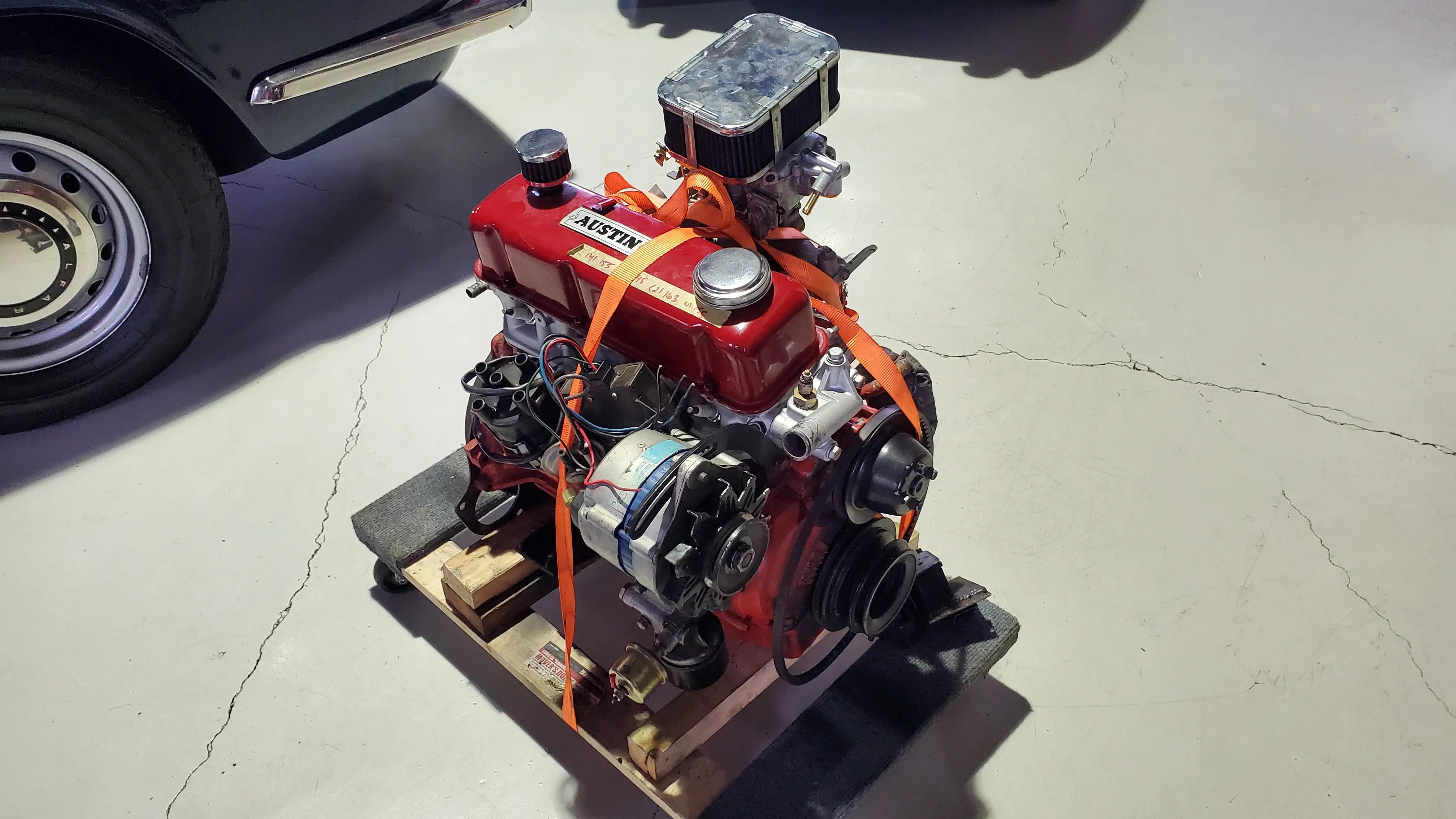 Datsun 1397cc engine/4-speed transmission combo with installation parts