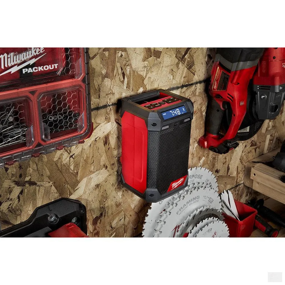 MILWAUKEE M12™ Radio   Charger [2951-20]