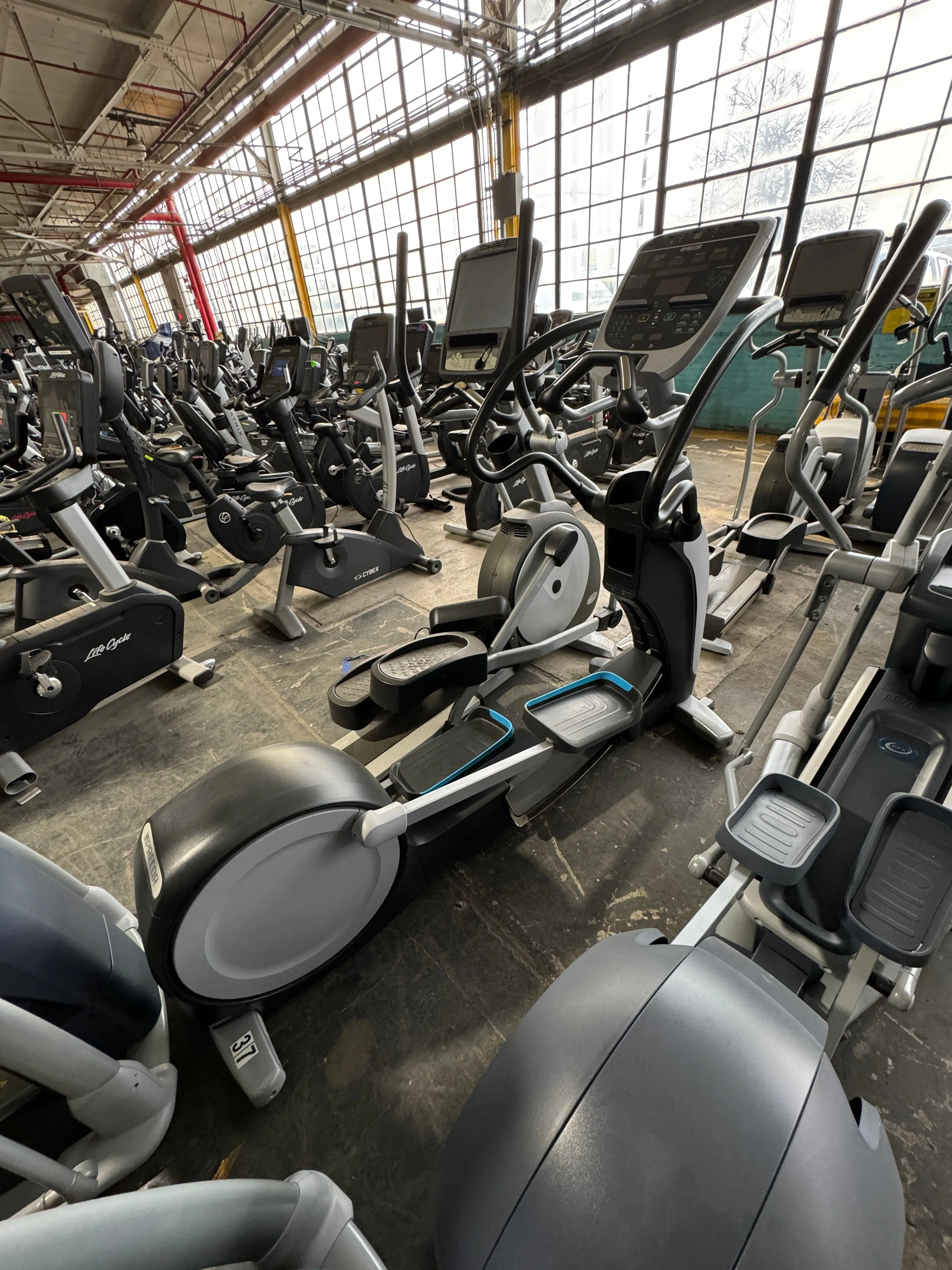 Precor EFX 833 V2 Elliptical P30 Console