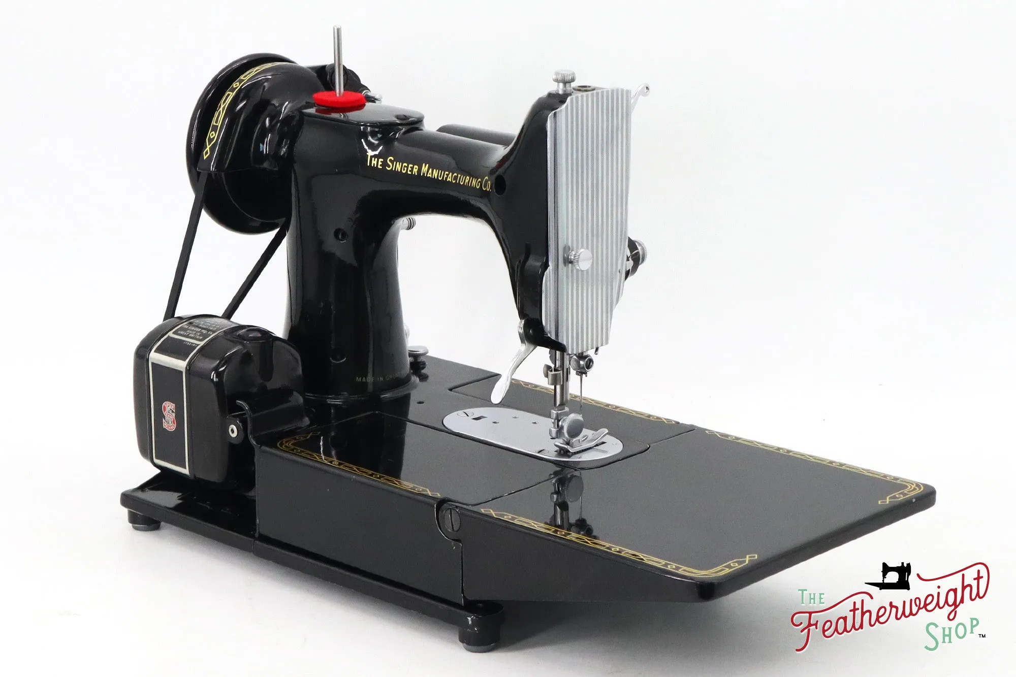 Singer Featherweight 222K Sewing Machine - EM9595**, 1957