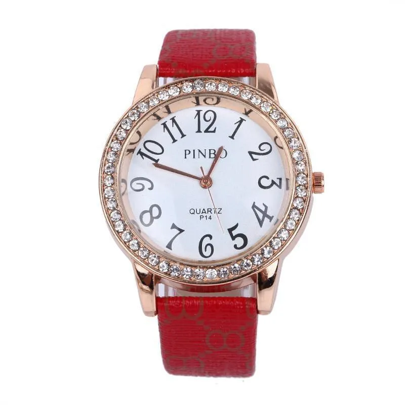 Street Fashion Leather Band Quartz Watch For Women