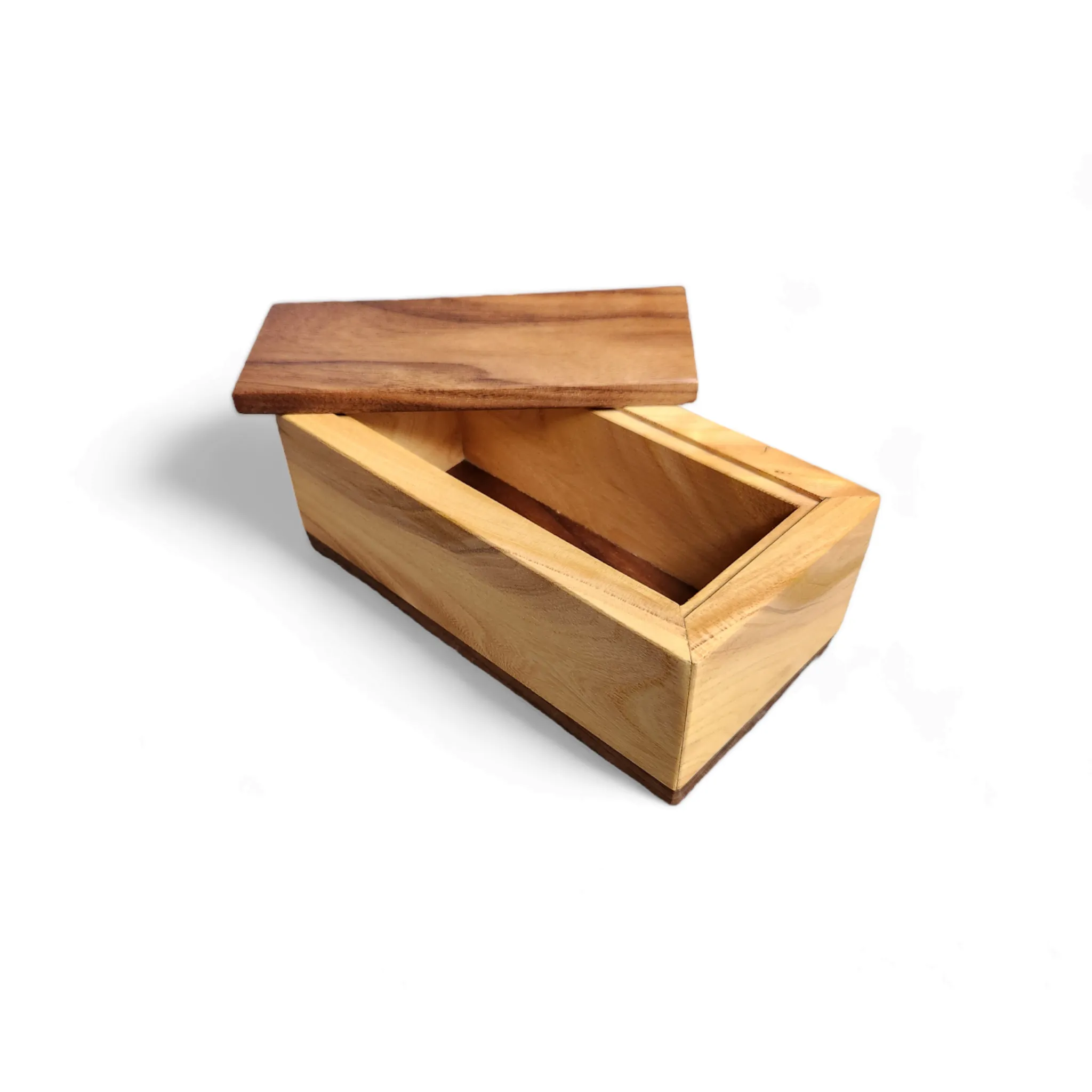 Sycamore   Walnut Box