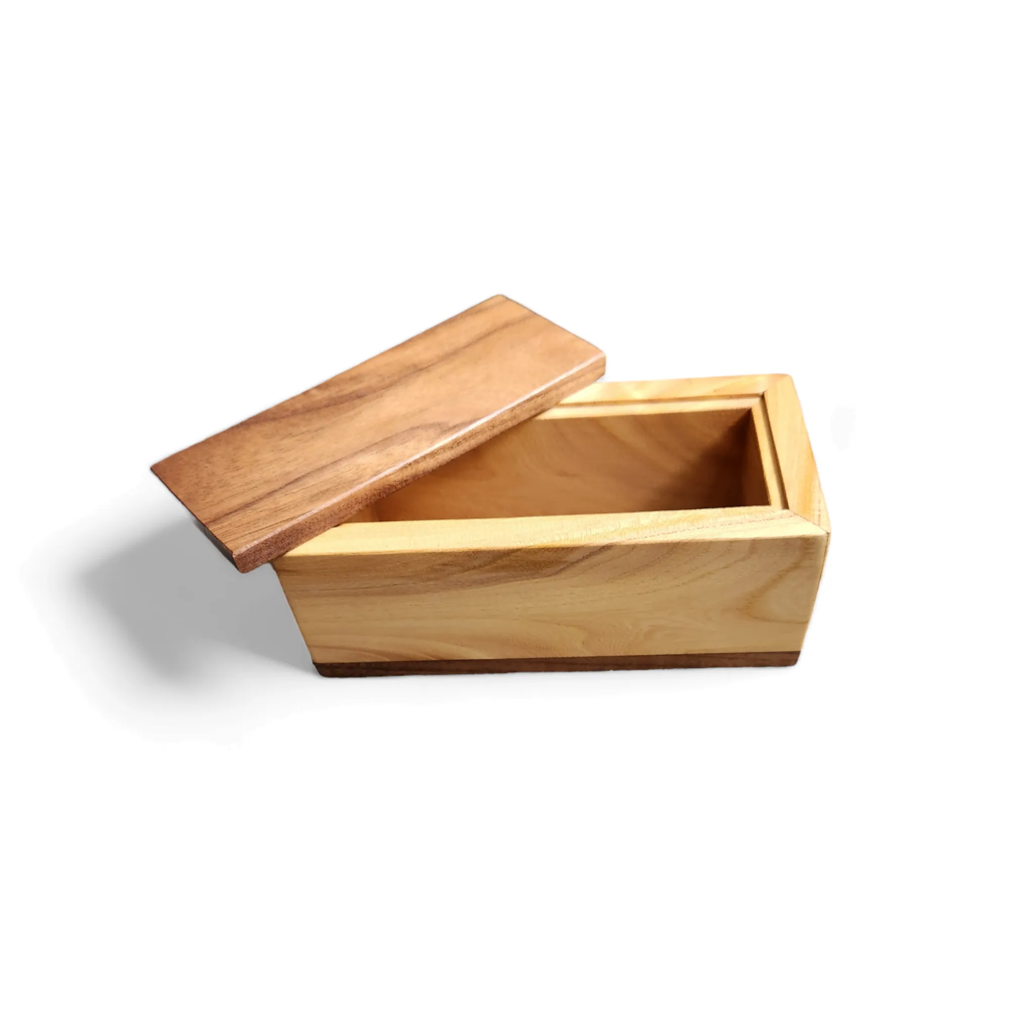 Sycamore   Walnut Box