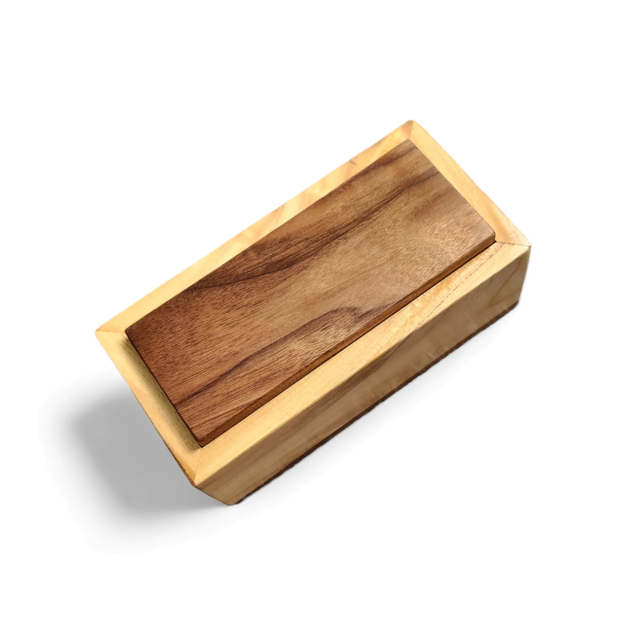 Sycamore   Walnut Box