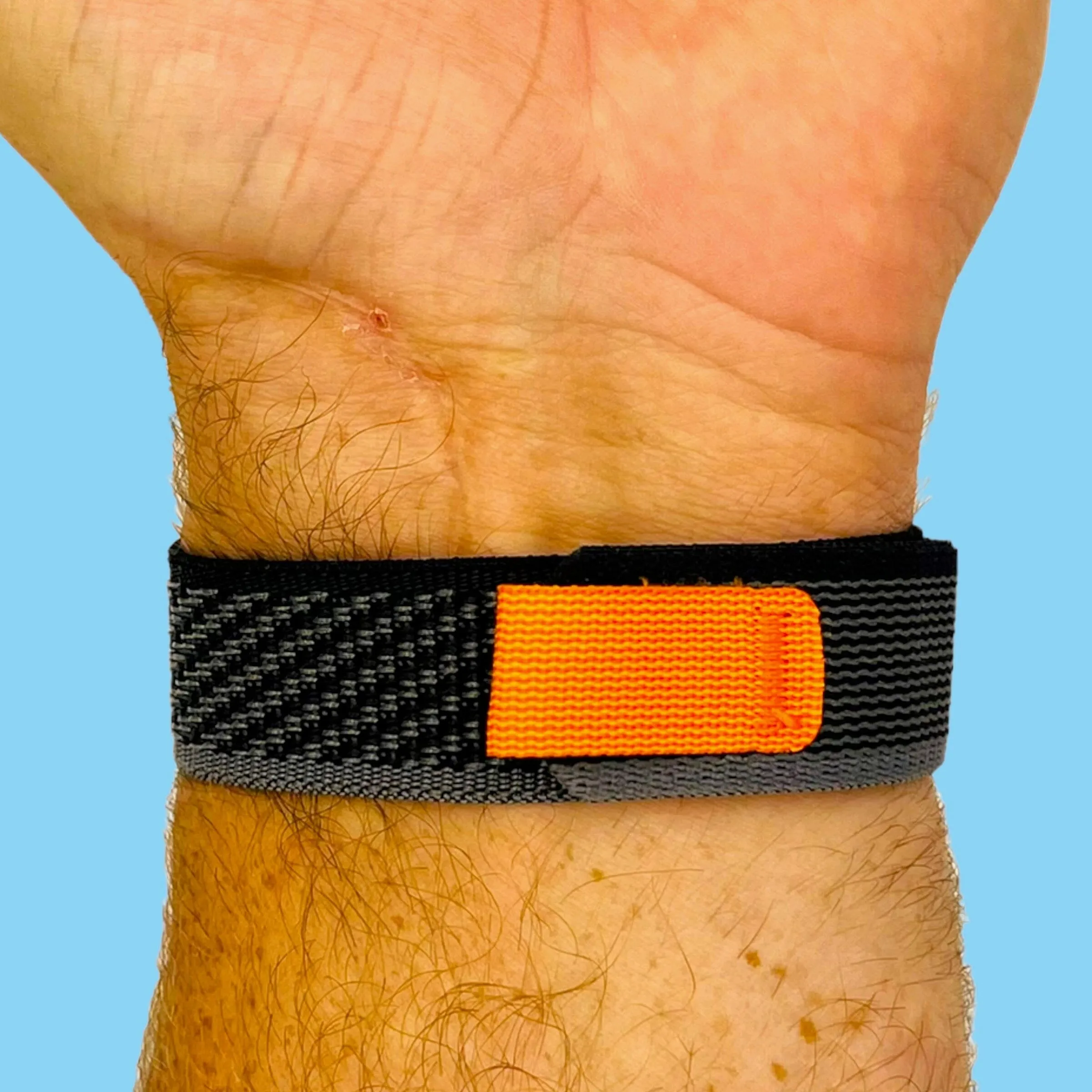 Trail Loop Watch Straps with the 3Plus Vibe Smartwatch