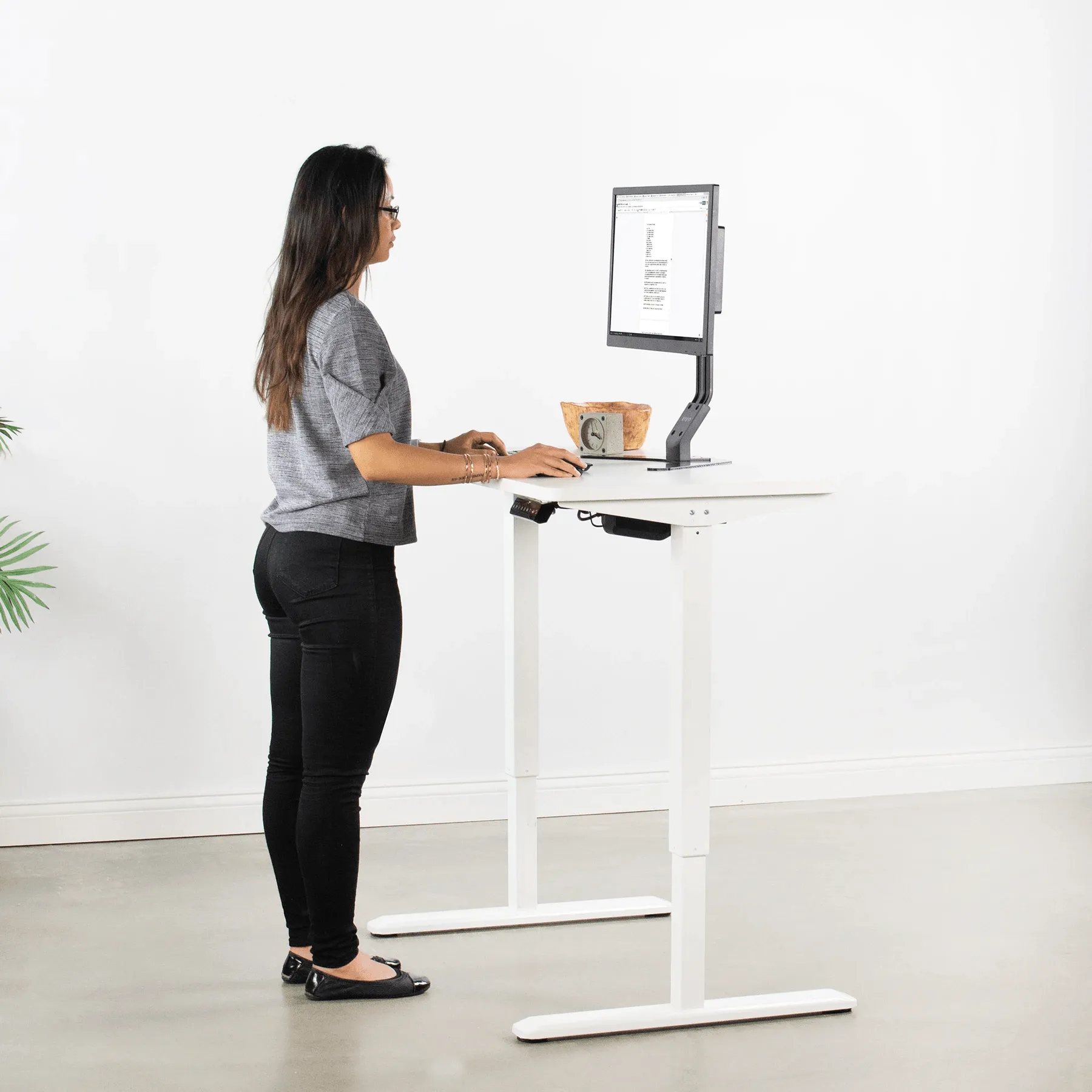 VIVO DESK-KIT-1W4W Electric 43” x 24” Standing  Desk, White Tabletop White Frame